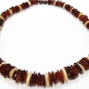 Gintariniai karoliai