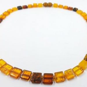 Gintaro karoliai „Kvadratai”